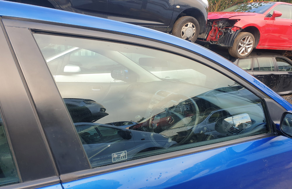 Honda Civic Executive I-Vtec Door window glass driver side front